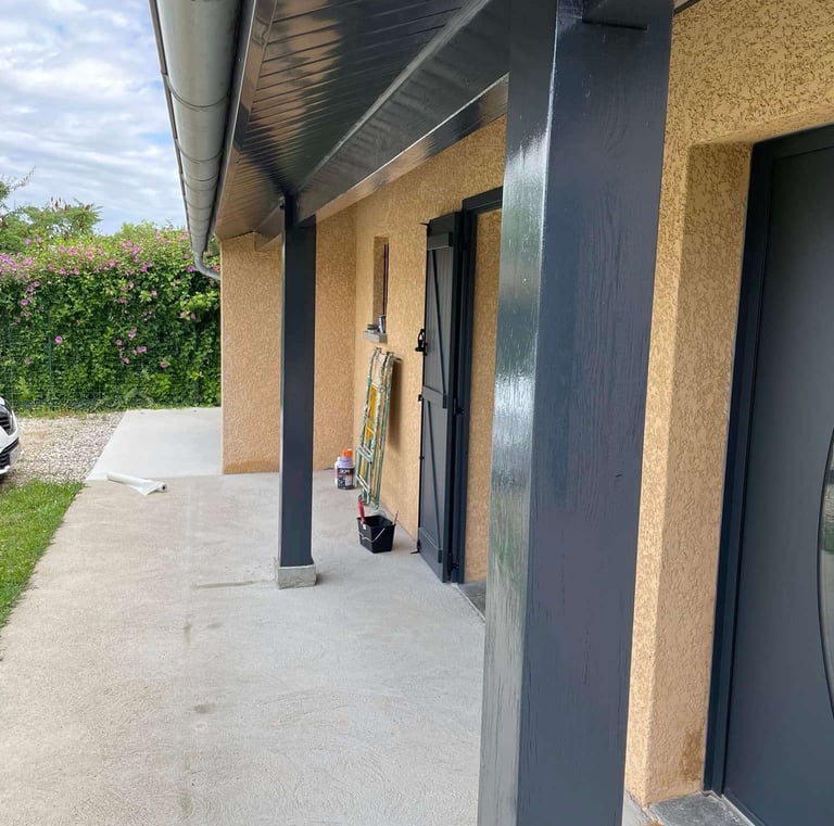 Peinture extérieure sur bois