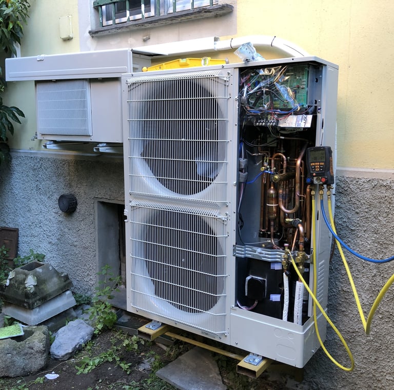 riparazione macchina esterna Mitsubishi Electric 6 attacchi