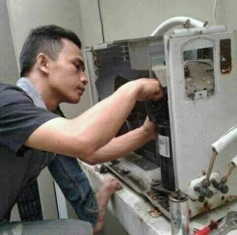 Lestari Teknik melayani service AC panggilan, cuci AC, tambah dan isi freon sukaraja bogor