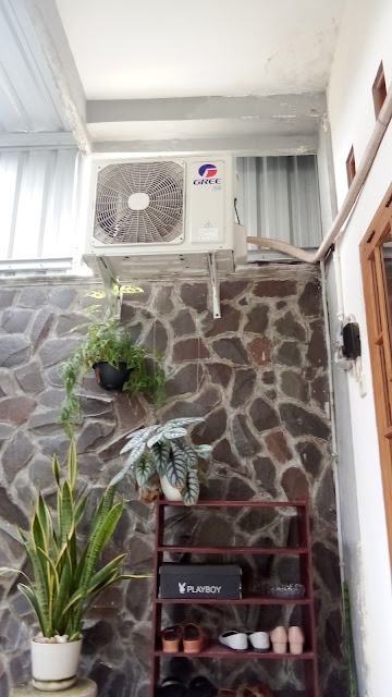 Lestari Teknik melayani service AC panggilan, cuci AC, tambah dan isi freon sukaraja bogor