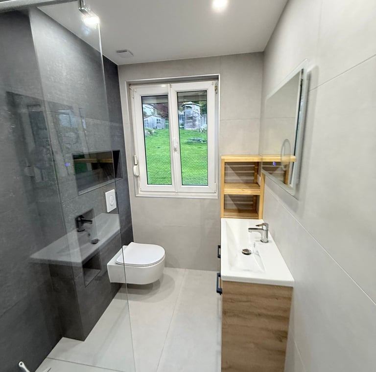 salle de bain rénové wc douche italienne