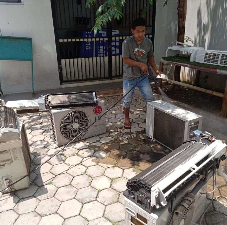Layanan service AC Lestari Teknik berlokasi di Cibinong, Bogor