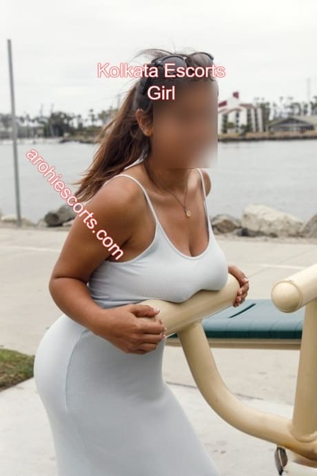 Arohi Escorts Shorts