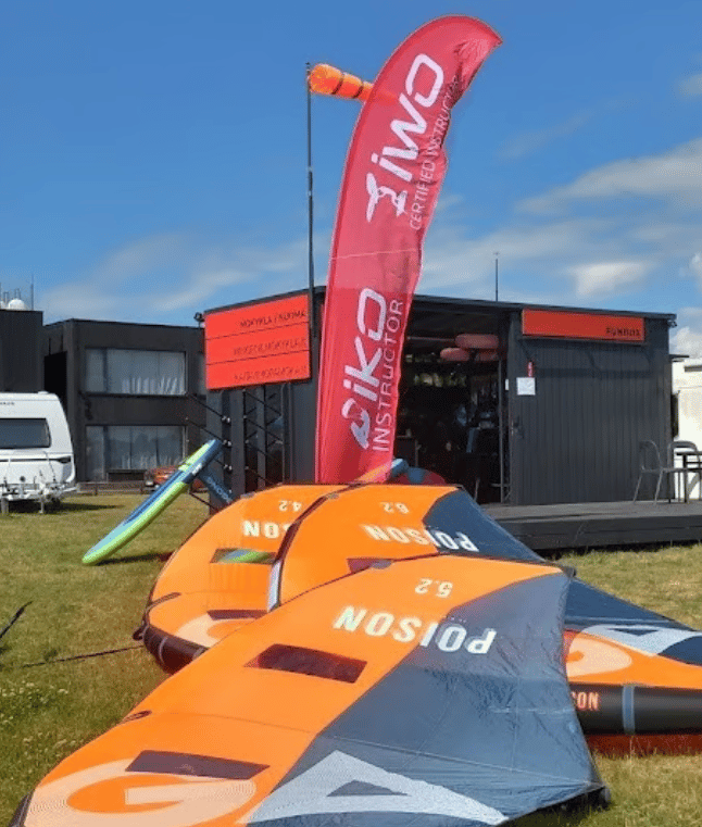 Wind ON kaitavimo ir wing foil mokykla Svencelėje