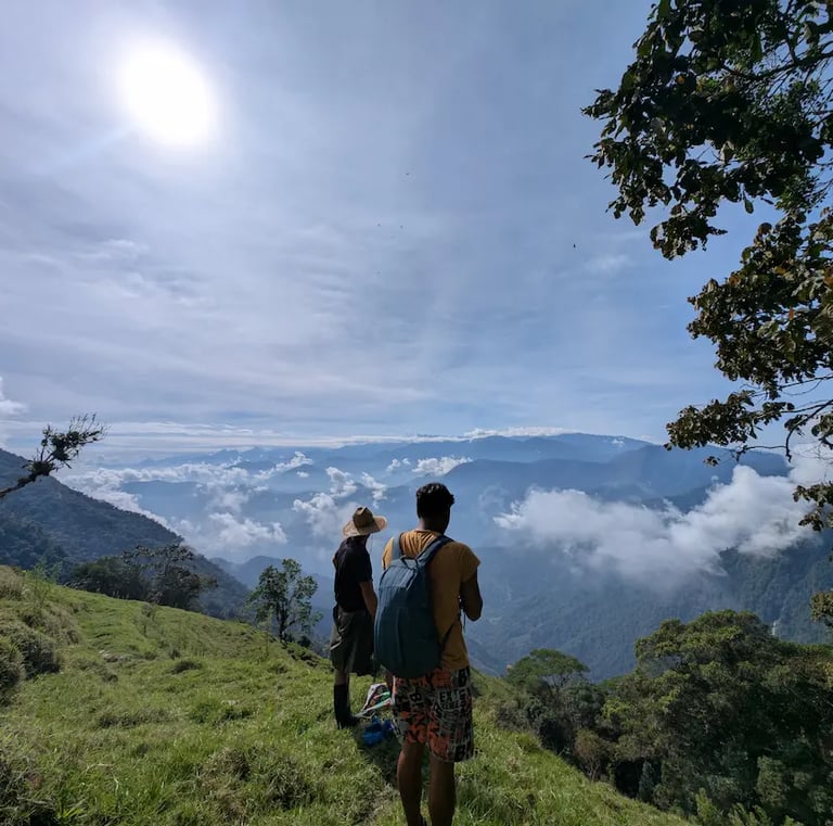 Snowy crops of te Sierra Nevada of Santa Marta spoted from Nimejan Tour 