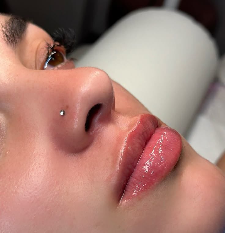 HYDRA LIPS GLOW