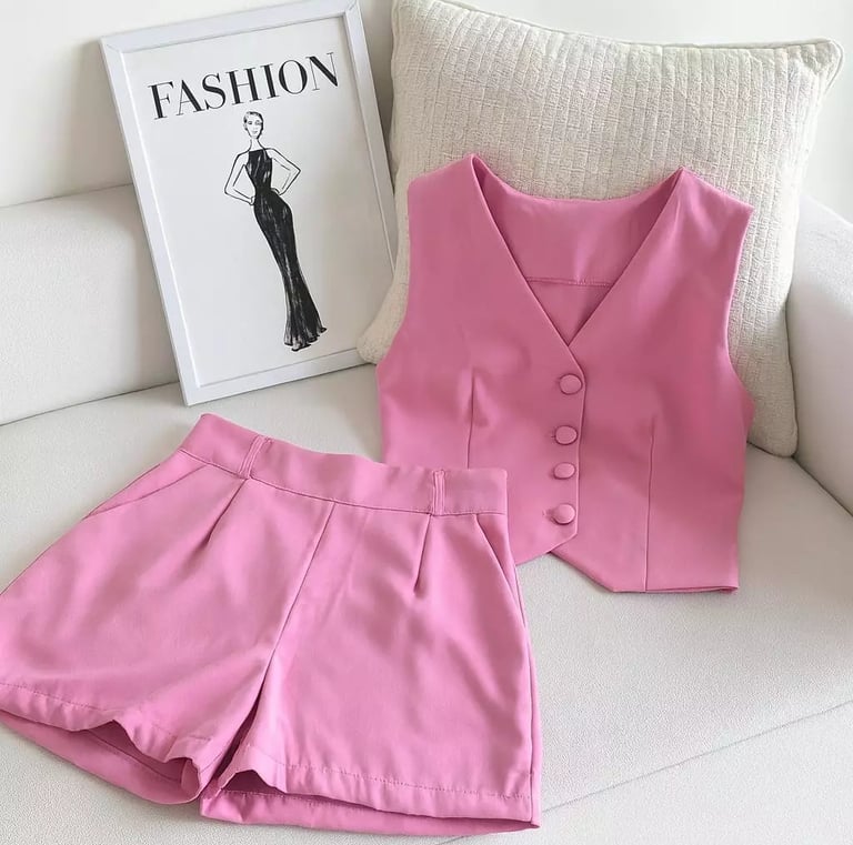 Conjunto Feminino Alfaiataria Luxo, Colete e Short Elegante