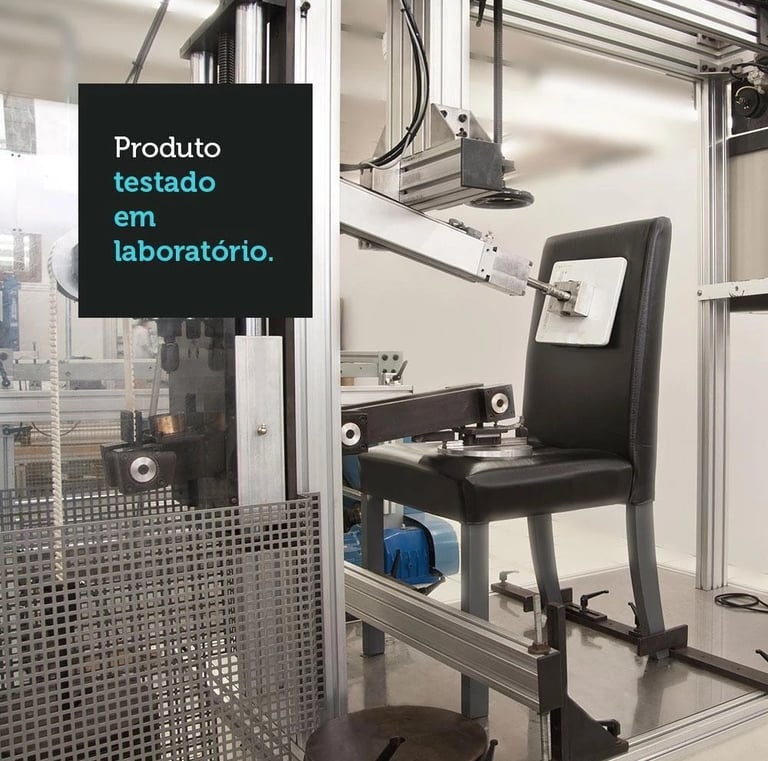 Conjunto Sala de Jantar Mesa Tampo de Madeira 4 Cadeiras