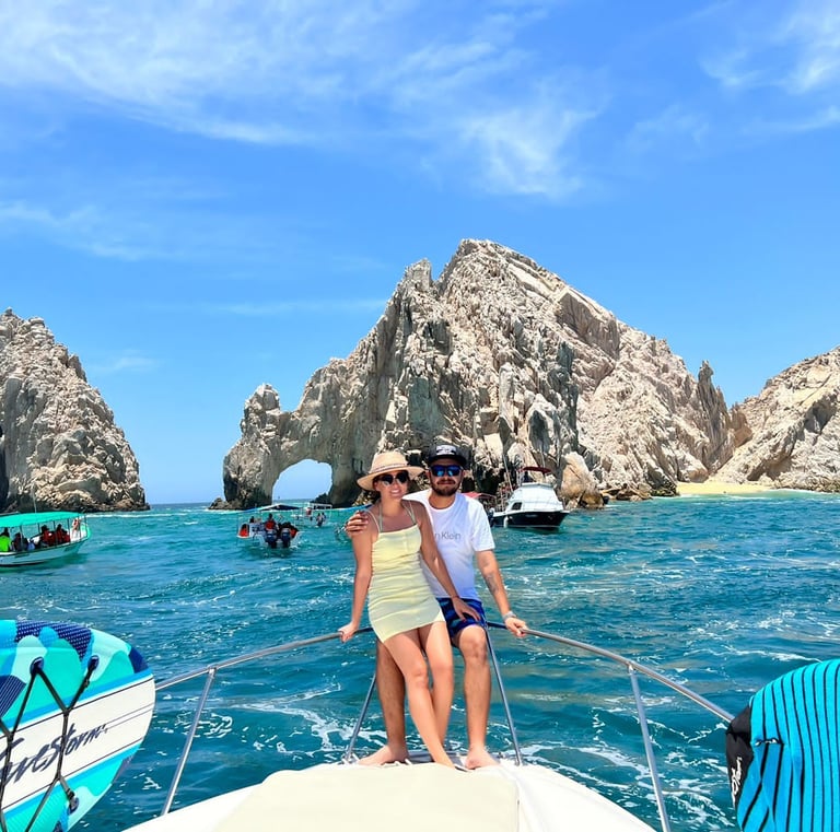 yate sea ray 32 cabo san lucas frente al arco