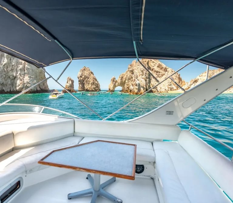 yate bayliner 44 en renta cabo san lucas flybridge
