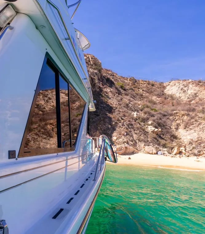 yate bayliner 44 en renta cabo san lucas playa