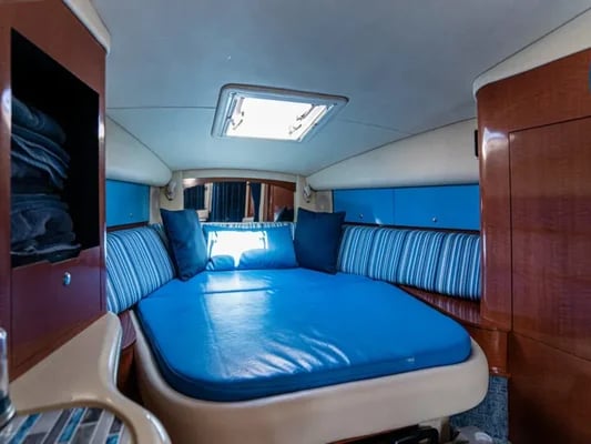cama yate sea ray 32 cabo san lucas