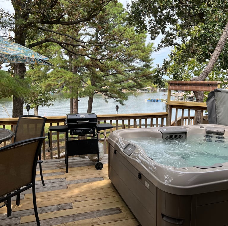 New beautiful hot tubs