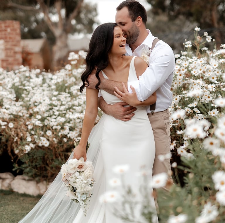 bride and groom photography shoot
