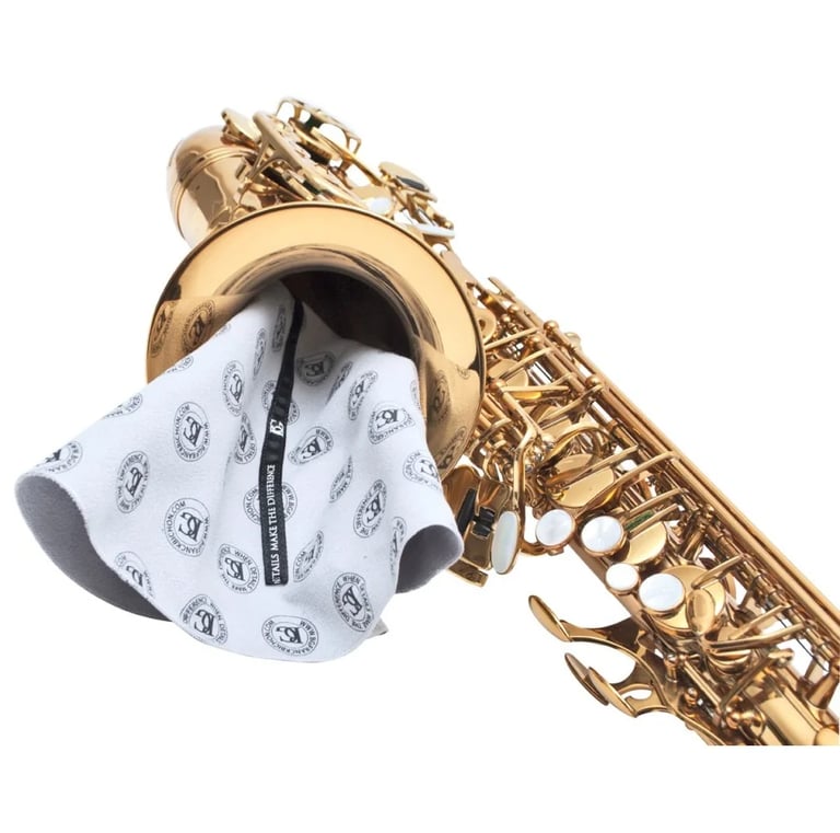 Photo de l'écouvillon de nettoyage du corps des saxophones et des clarinettes
