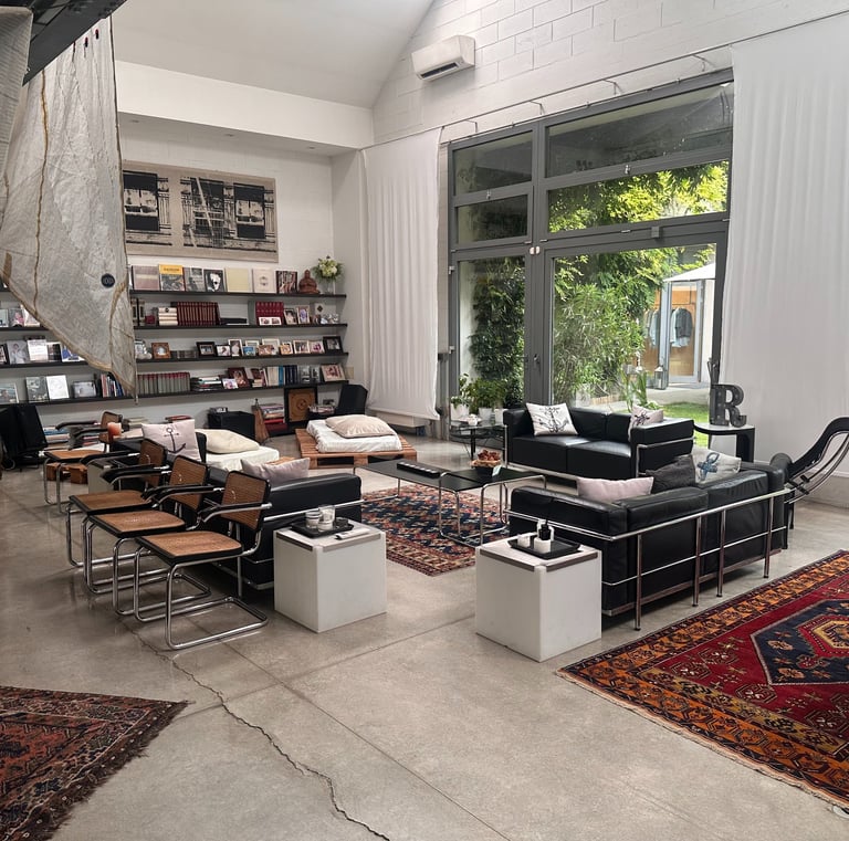 Loft Garden: Il tuo evento esclusivo nel cuore dei Navigli. Un open space di design e un giardino 
