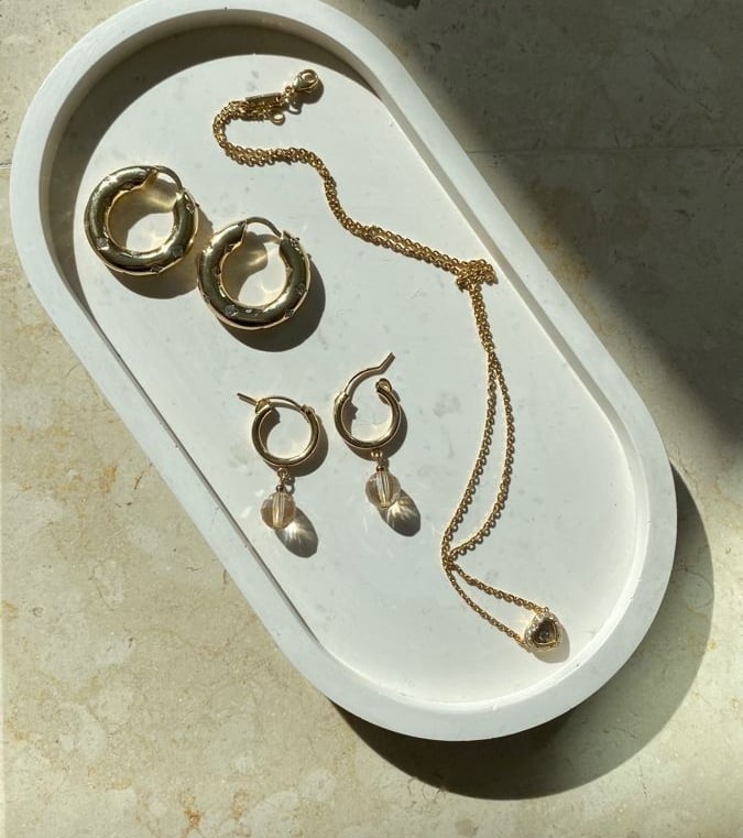 Gypsum jewelry trays by Ederé