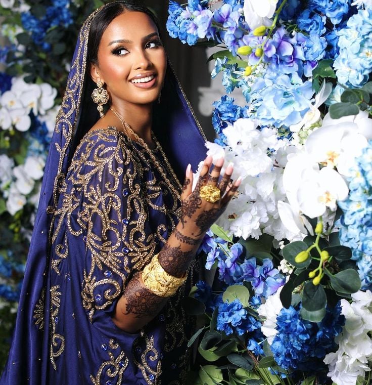 Somali Aroos dress by alalaas