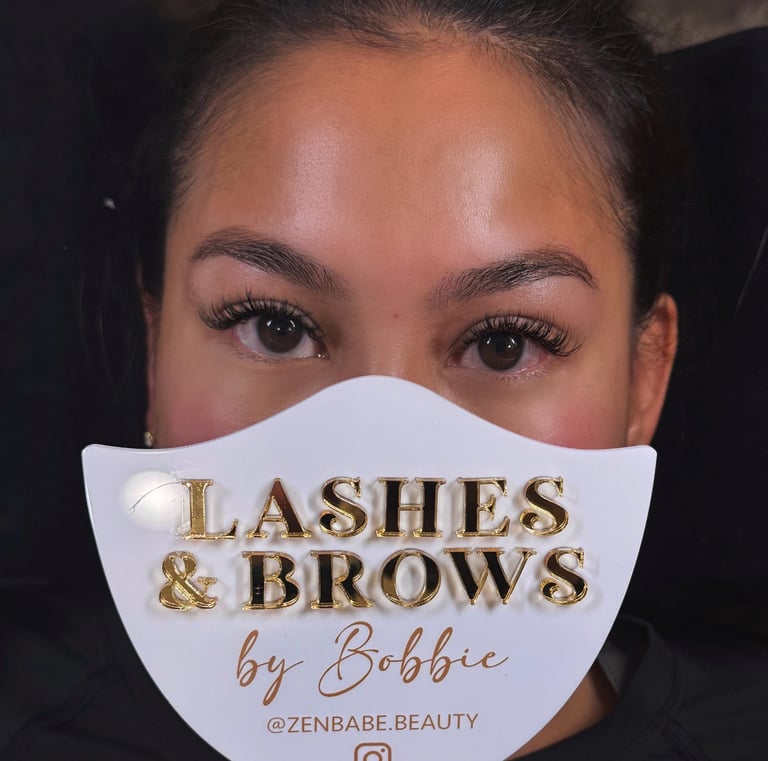 Redondo Beach brows and lashes by Bobbie