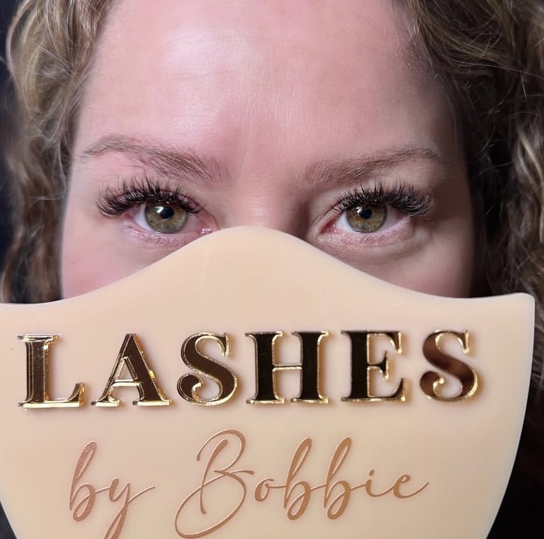 South Bay lash extensions by Bobbie esthetician