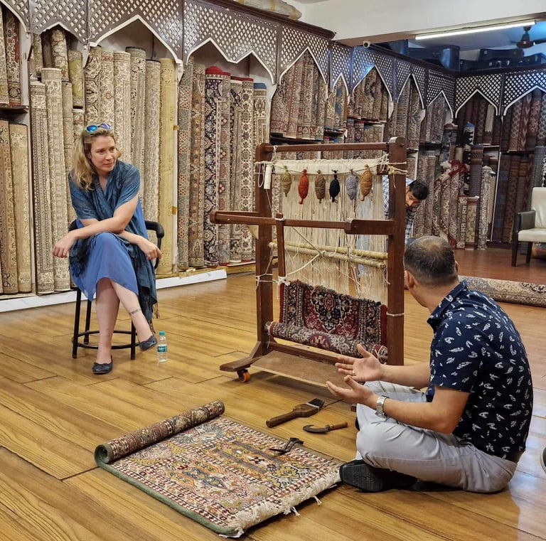 Kelionės į Indiją Travel India Carpet craft cashmere