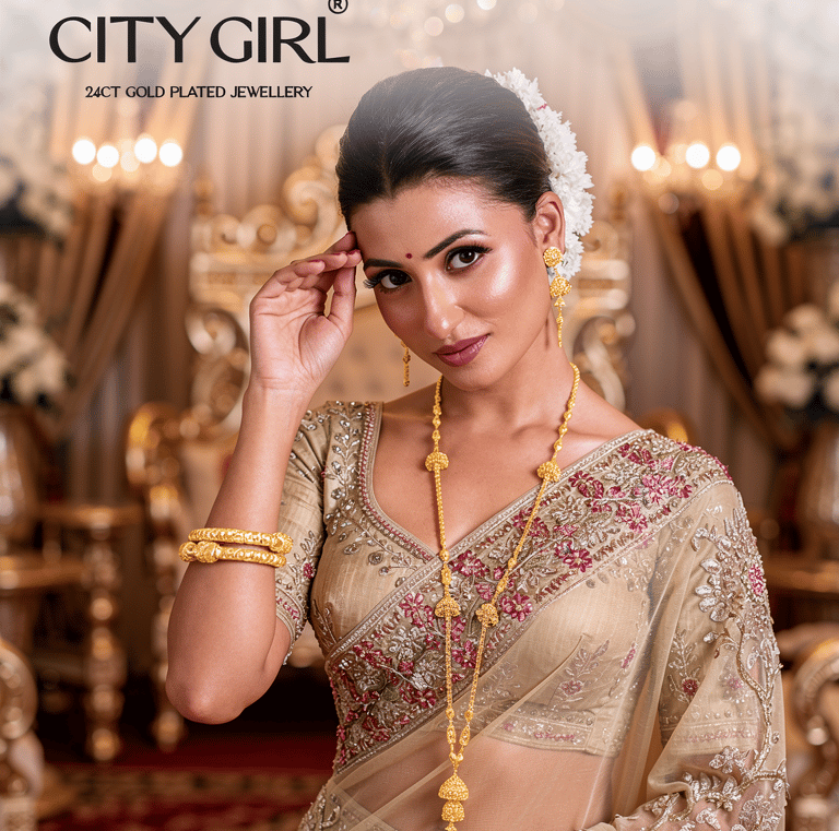 City Girl Jewellery - citygirlbangles - 18 Carat Gold Plated  - Party Wear - Bangles Set