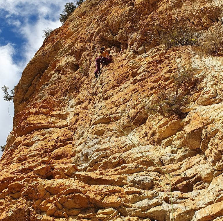 Grande voie d'escalade dans le Verdon