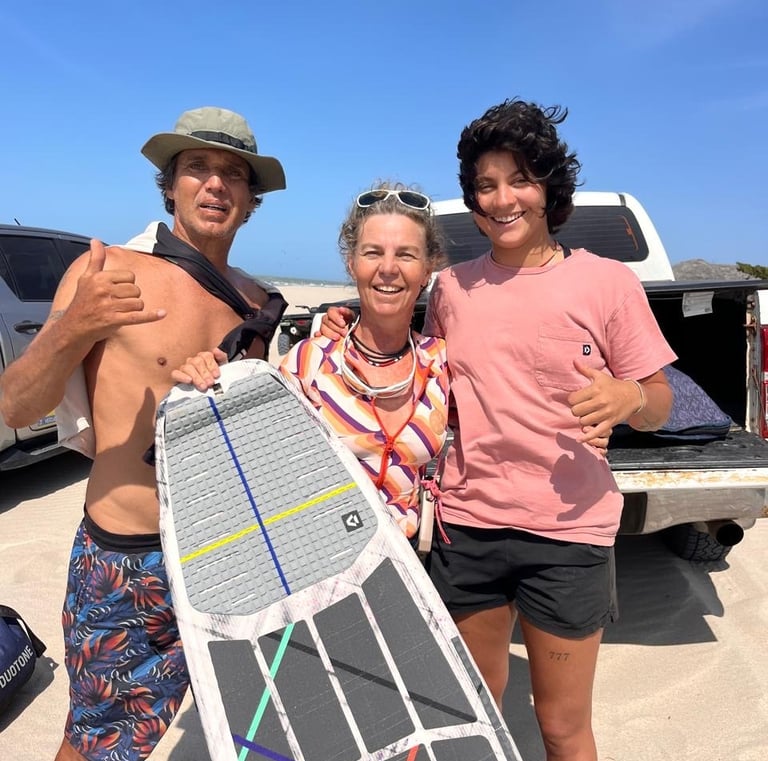 Happy Kiter Family enjoying a beautiful day at the beach.