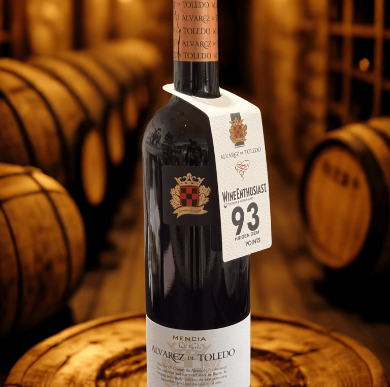 Flasche spanischer Rotwein Palacio de Arganza Jahrgang 2021 D.O. Bierzo.