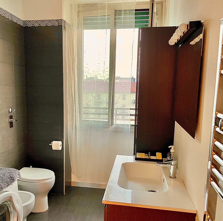 Bagno Sunny's House
