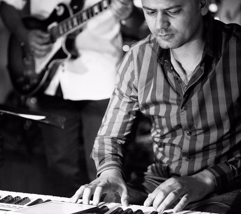 professor de teclado