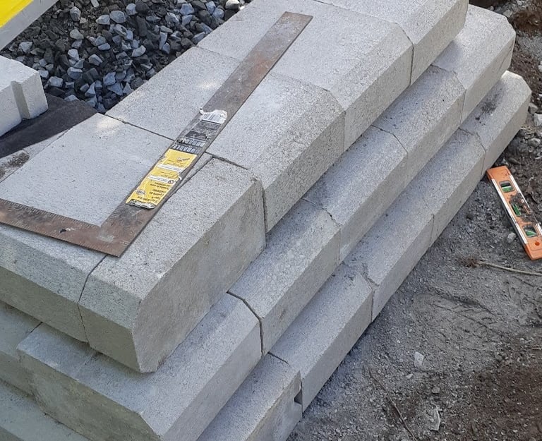 Muret de pavé uni Brossard