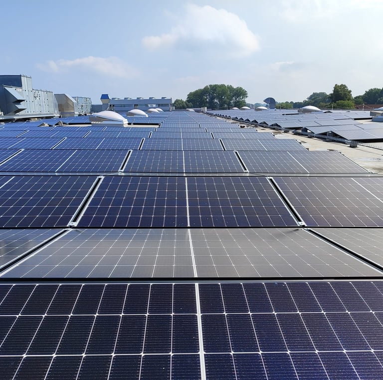a large solar paneled roof with solar panels