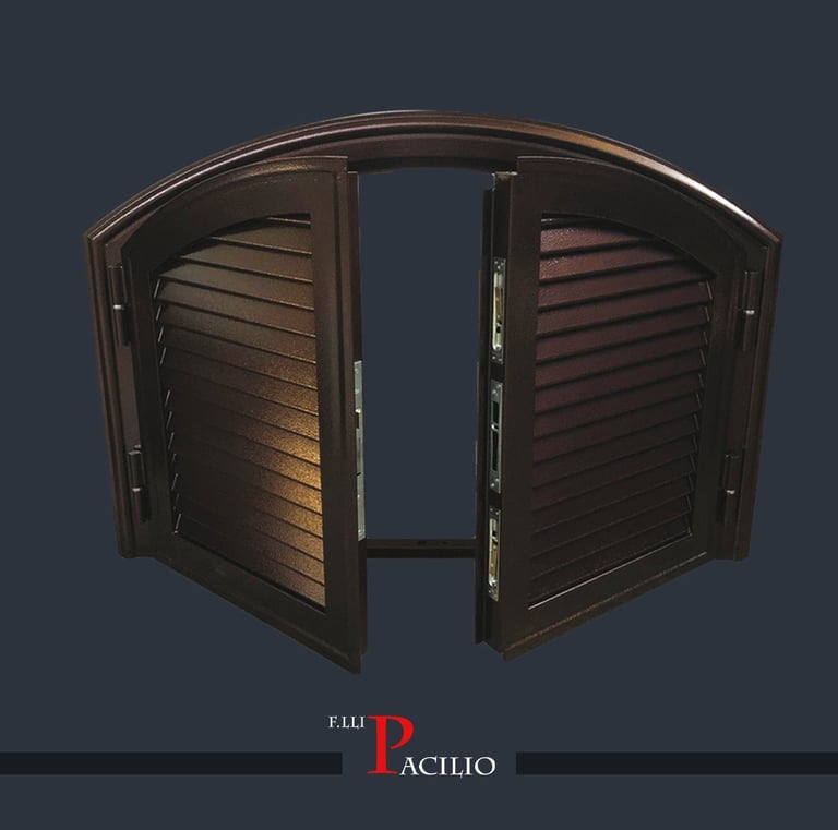 Infissi in ferro ad arco