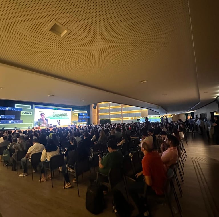Auditório cheio de evento
