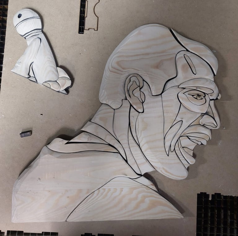 3D inst of Freddie's character with microphone and microphone after modeling