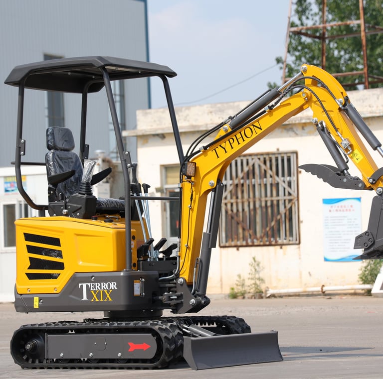1.8 ton mini excavator with D902 Kubota engine
