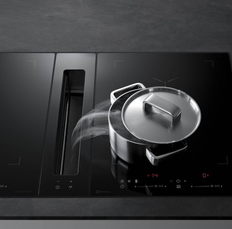 Dampfabzug und Kochfeld von Partner Electrolux