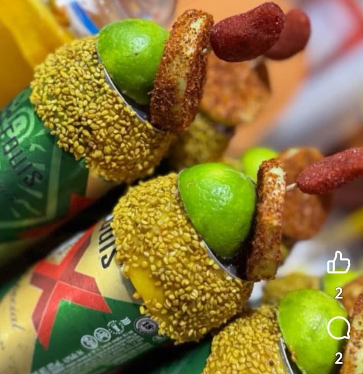 Tecate bote con ajonjolí 