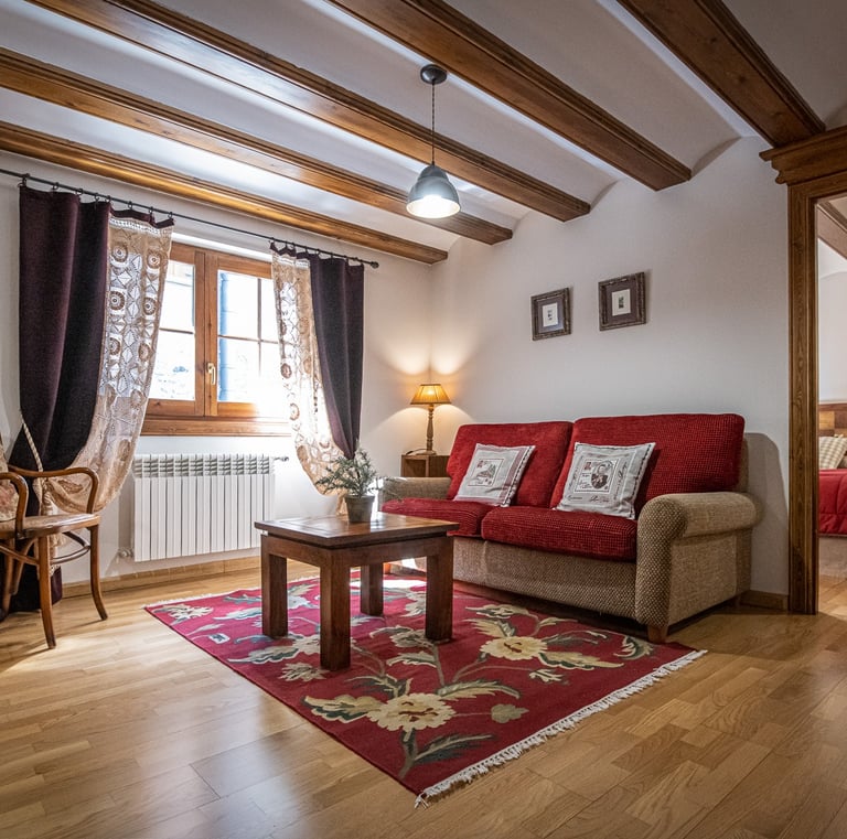 Segunda sala de estar Casa Posets Benasque by Pichuana