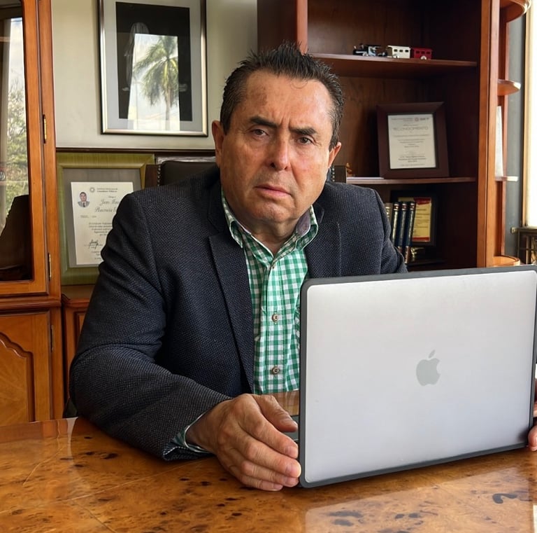 CEO CONTADOR PÚBLICO Y MASTER EN AGRONEGOCIOS, JUAN MANUEL PLASCENCIA