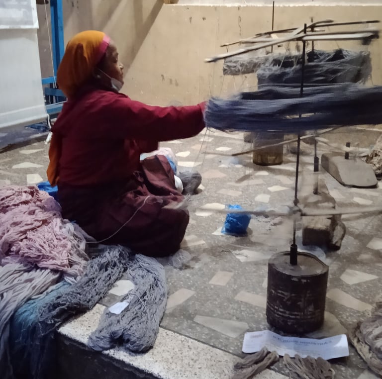 Custom bespoke handmade rugs crafted in Nepal – Himalaya Carpet Industries