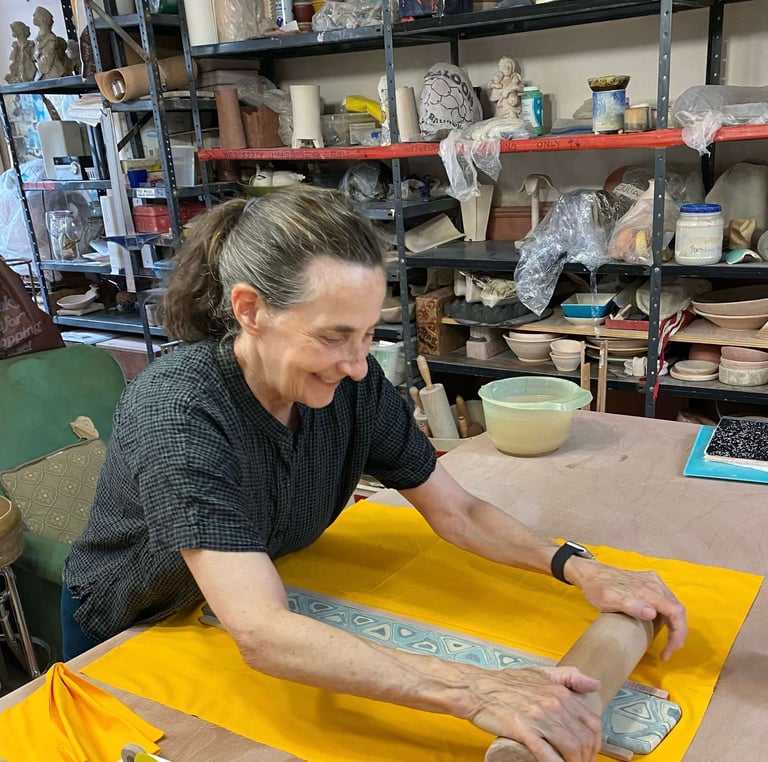 Rolling out a slice of a Nerikomi block