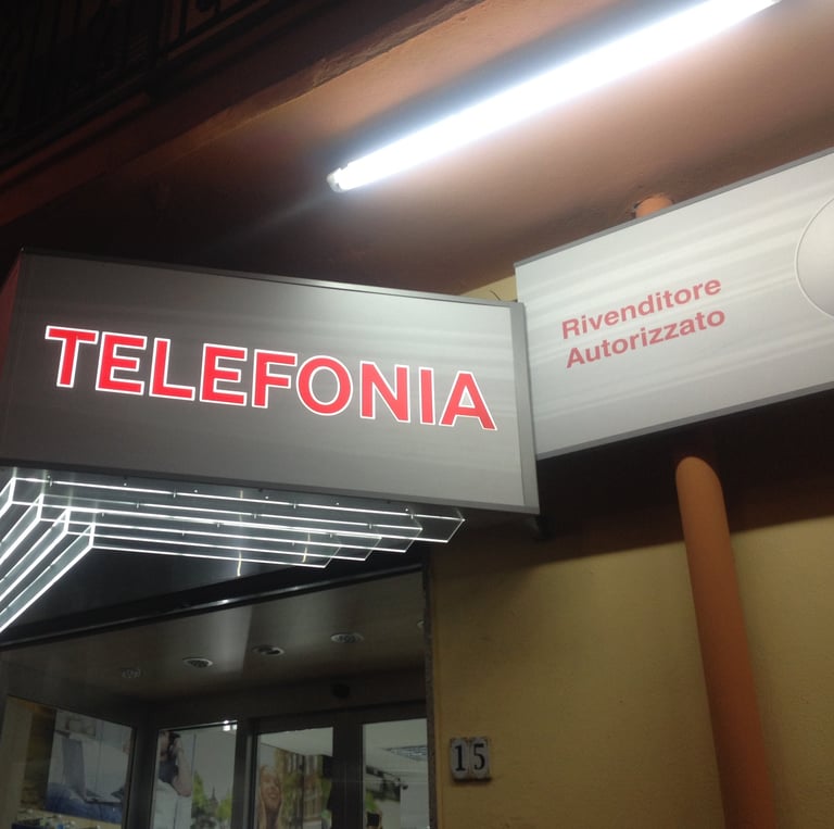 insegna telefonia