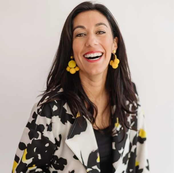 Portrait of Aurelie Litynski - Author of 100 Ideas for a Positive Work Culture