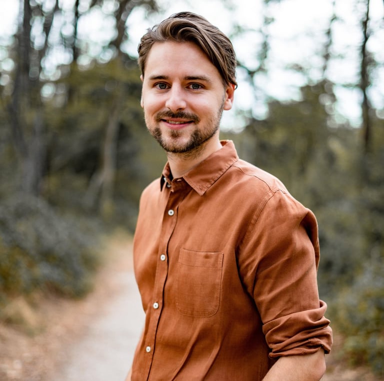 Porträt von Heilpraktiker Christian Petersen