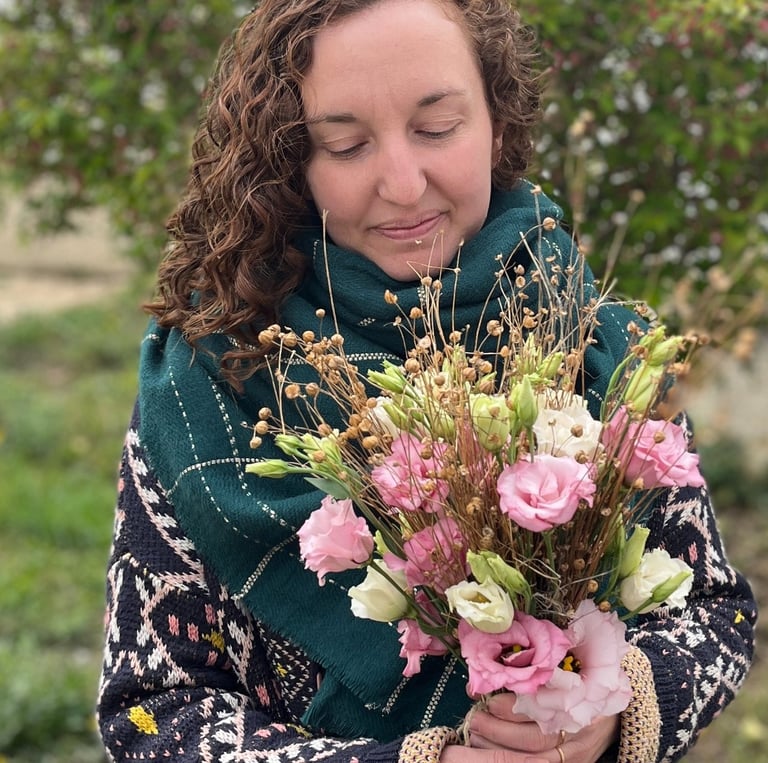La Dame Aux Fleurs