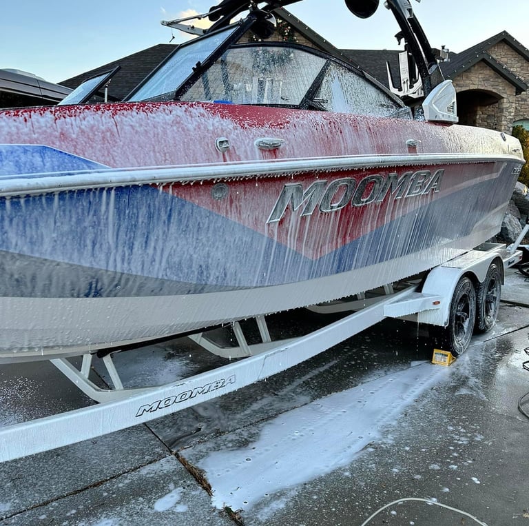 boat detailing