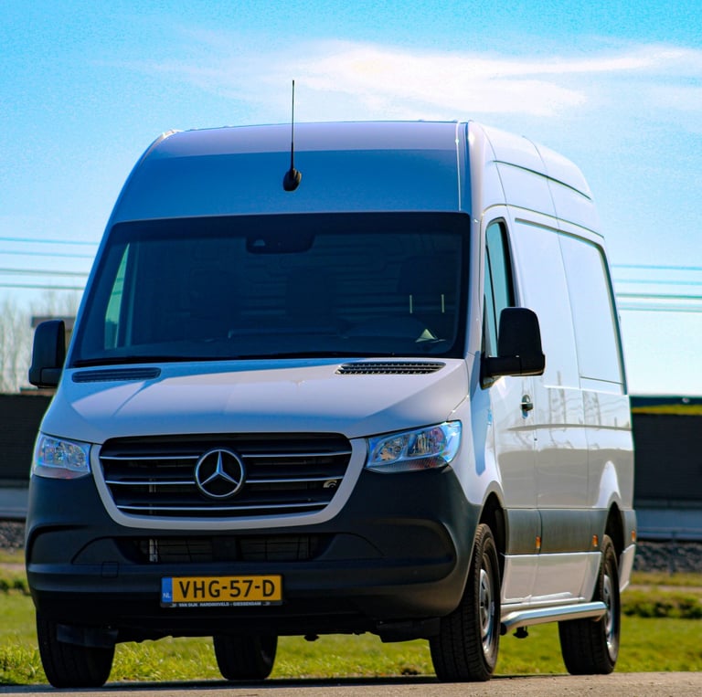 Mercedes Sprinter 315 1.9 CDI L2H2 DC