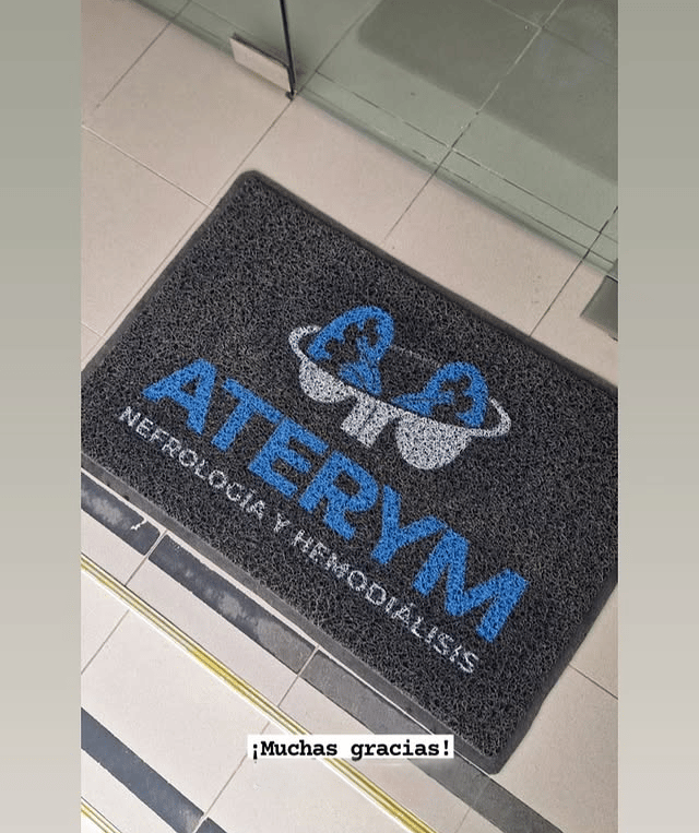 Felpudo personalizado con logo consultorio aterym